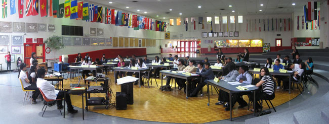 Trường trung học L'Amoreaux Collegiate Institute - Toronto District School Board - Ontario